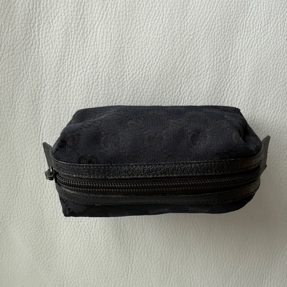 Gucci GG Black Canvas Cosmetic/Accessory Pouch - Excellent Condition! - Picture 16 of 16